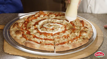 Video: Buffalo Chicken Wing Pizza